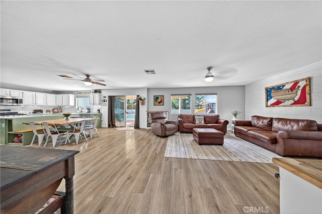 33938 Abbey Road Temecula, CA 92592 - Photo 35 of 42