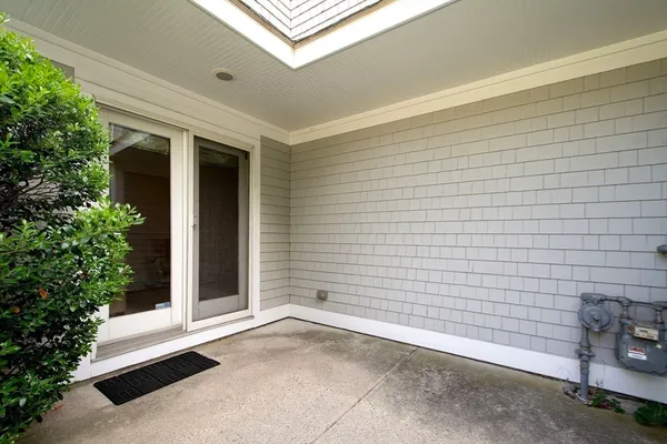 $749,500 | 6 State Park Road, Unit 2, Hull, MA 02045