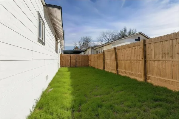 $222,900 | 2317 Anderson Street, Dallas, TX 75215