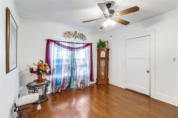 $222,900 | 2317 Anderson Street, Dallas, TX 75215