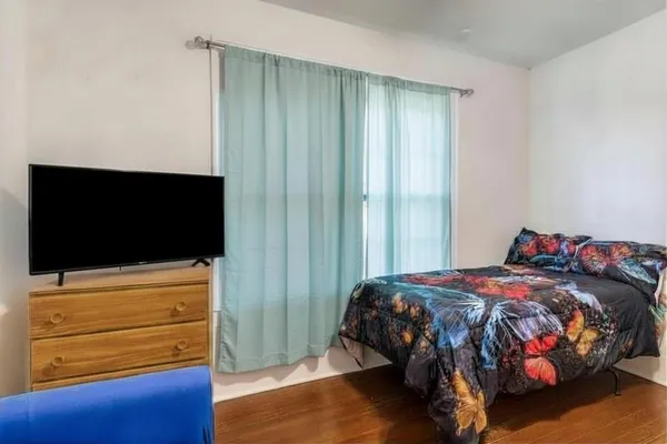 $222,900 | 2317 Anderson Street, Dallas, TX 75215