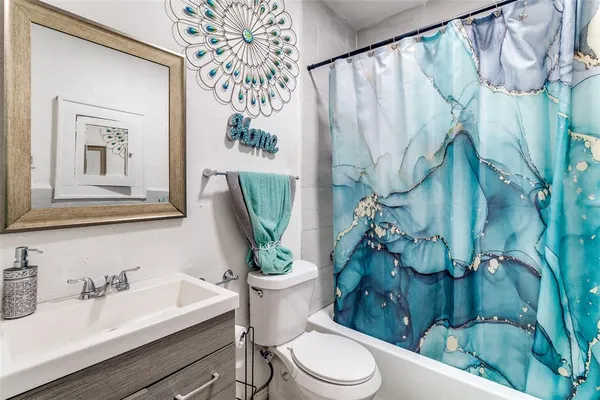 $222,900 | 2317 Anderson Street, Dallas, TX 75215