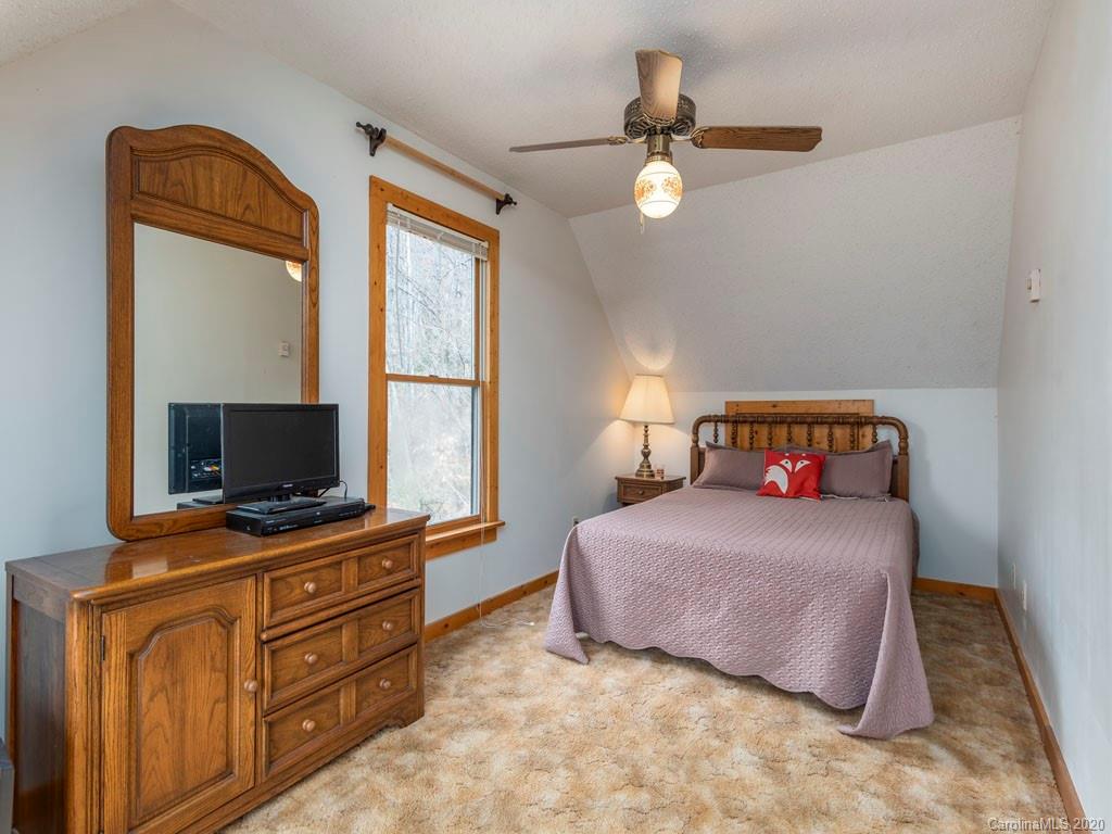 180 Little Mountain Road Maggie Valley, NC 28751 - Photo 10 of 20 Gallery Image 10