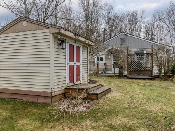 $424,600 | 168 Place Road West, Hinesburg, VT 05461