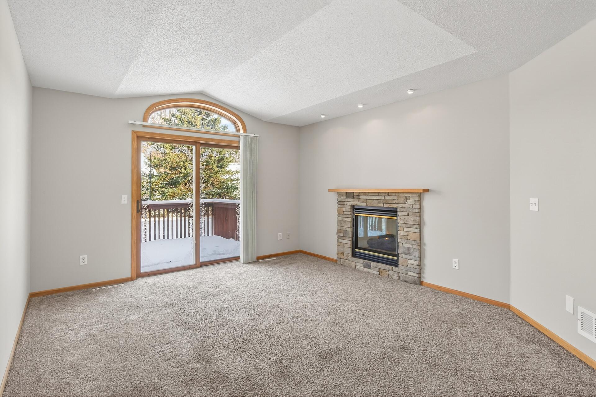 2121 Southwind Road Maplewood, MN 55109 - Photo 11 of 26