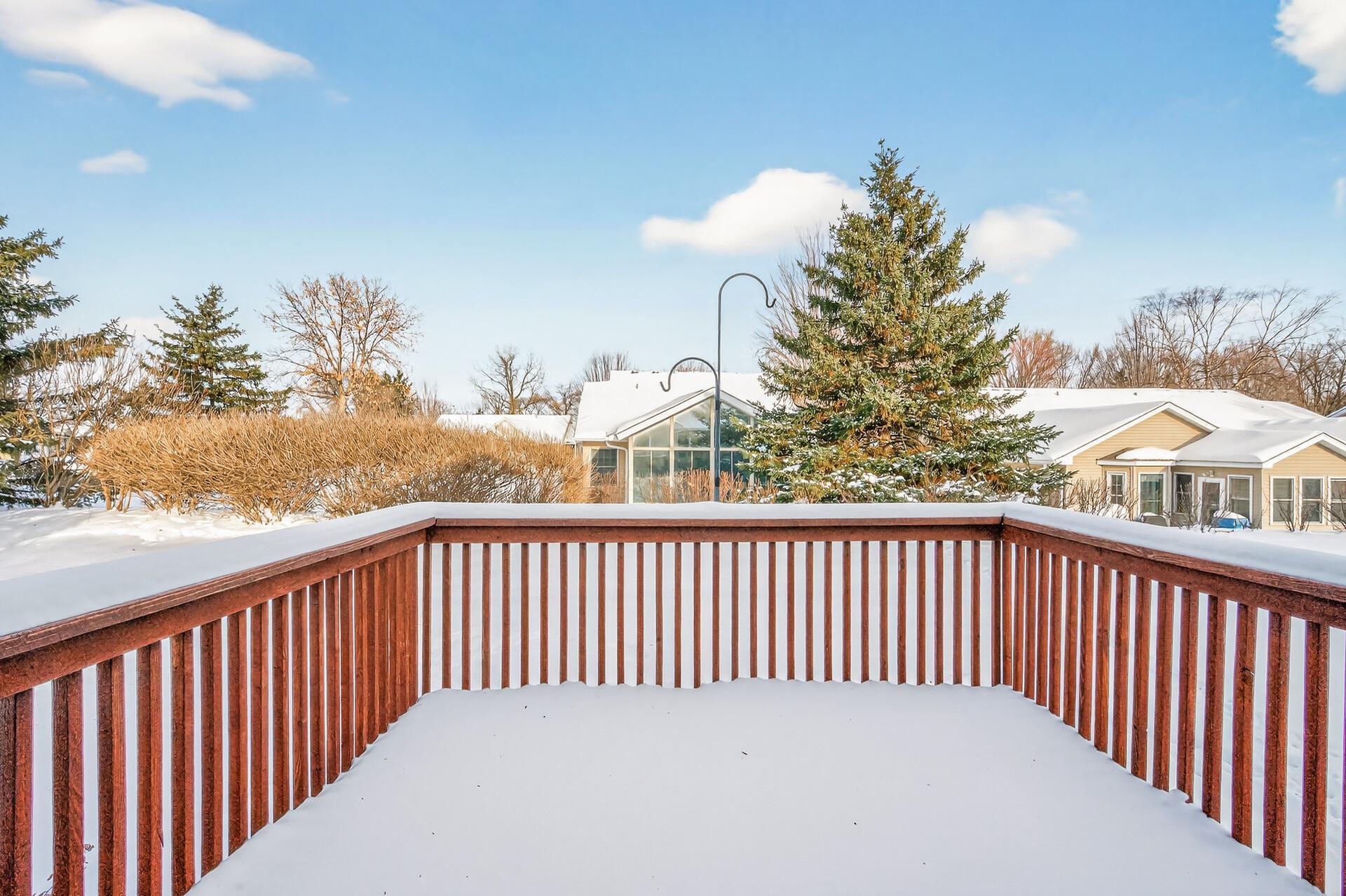 2121 Southwind Road Maplewood, MN 55109 - Photo 22 of 26