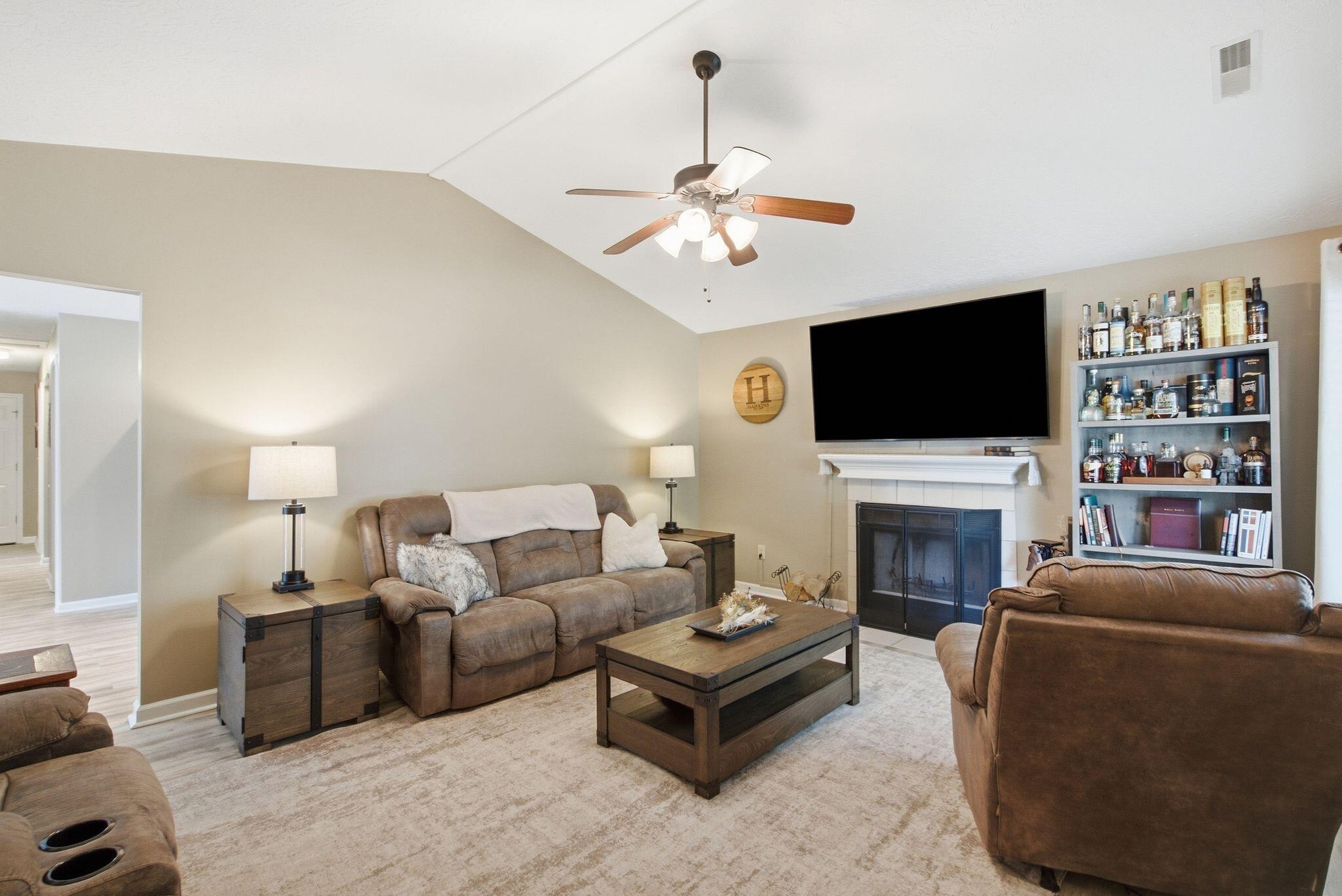 1766 Bryan Station Road Lexington, KY 40505 - Photo 5 of 34 11_DSC01654