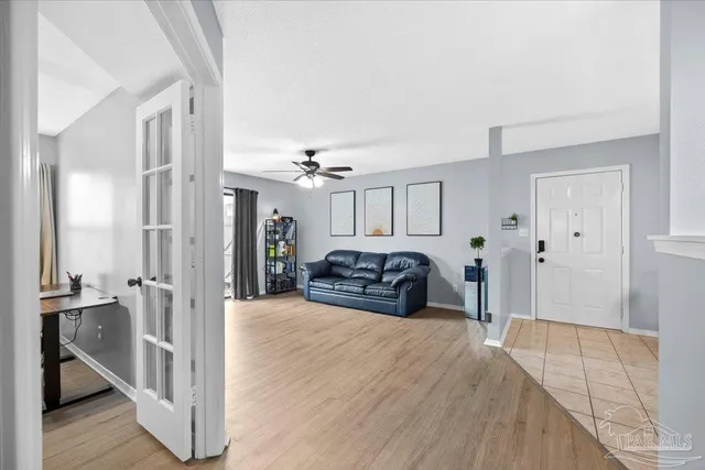 $180,000 | 7171 North 9th Avenue, Unit C4, Pensacola, FL 32504