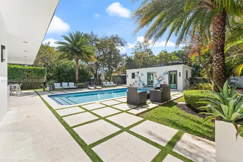 $2,399,999 | 400 Northwest 24th Street, Wilton Manors, FL 33311
