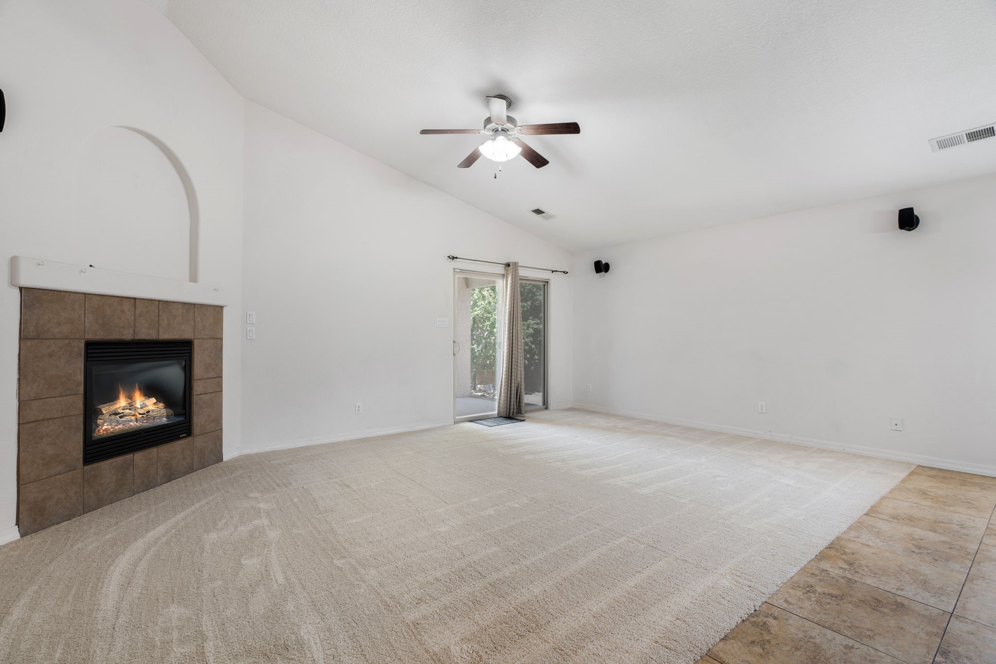 2100 Violeta Circle Southeast Rio Rancho, NM 87124 - Photo 11 of 35