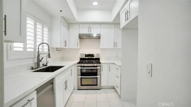 $679,000 | 411 North Jackson Street, Unit 104, Glendale, CA 91206