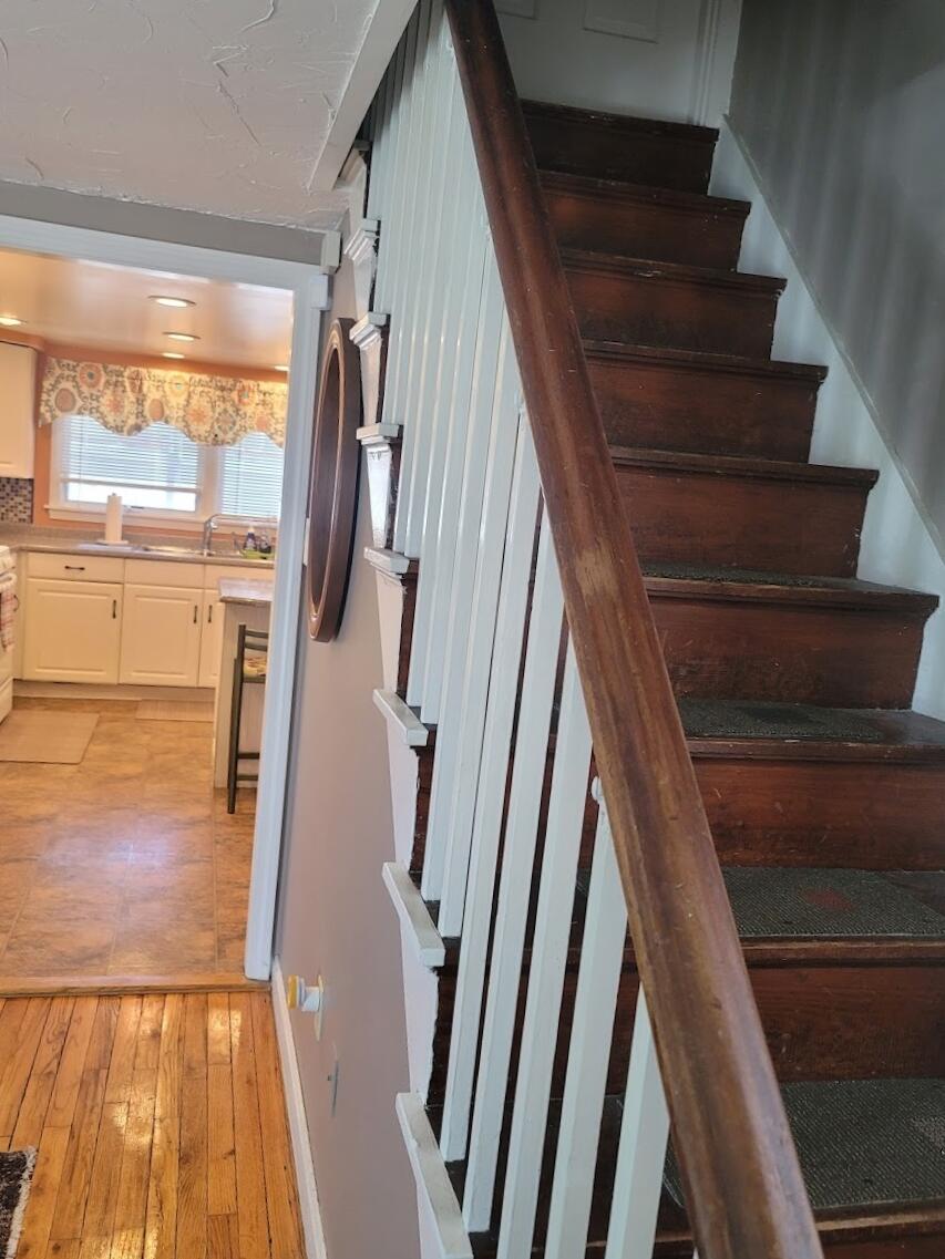 95 Spring Street Hyannis, MA 02601 - Photo 21 of 38 a view of entryway