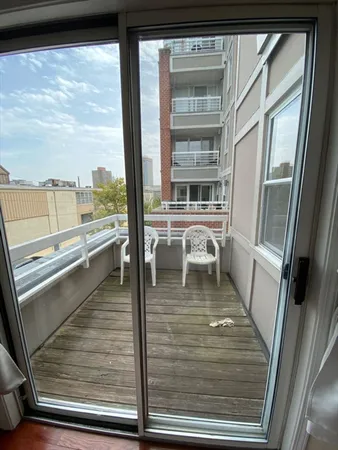 $4,500 | 22 Chestnut Street, Unit 22, Cambridge, MA 02139