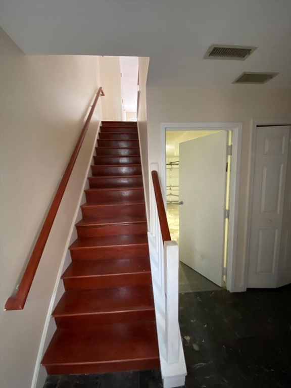 22 Chestnut Street, Unit 22 Cambridge, MA 02139 - Photo 3 of 18 a view of entryway