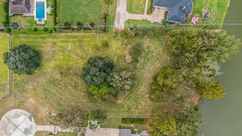 $610,000 | 30703 Riverlake Road, Fulshear, TX 77441