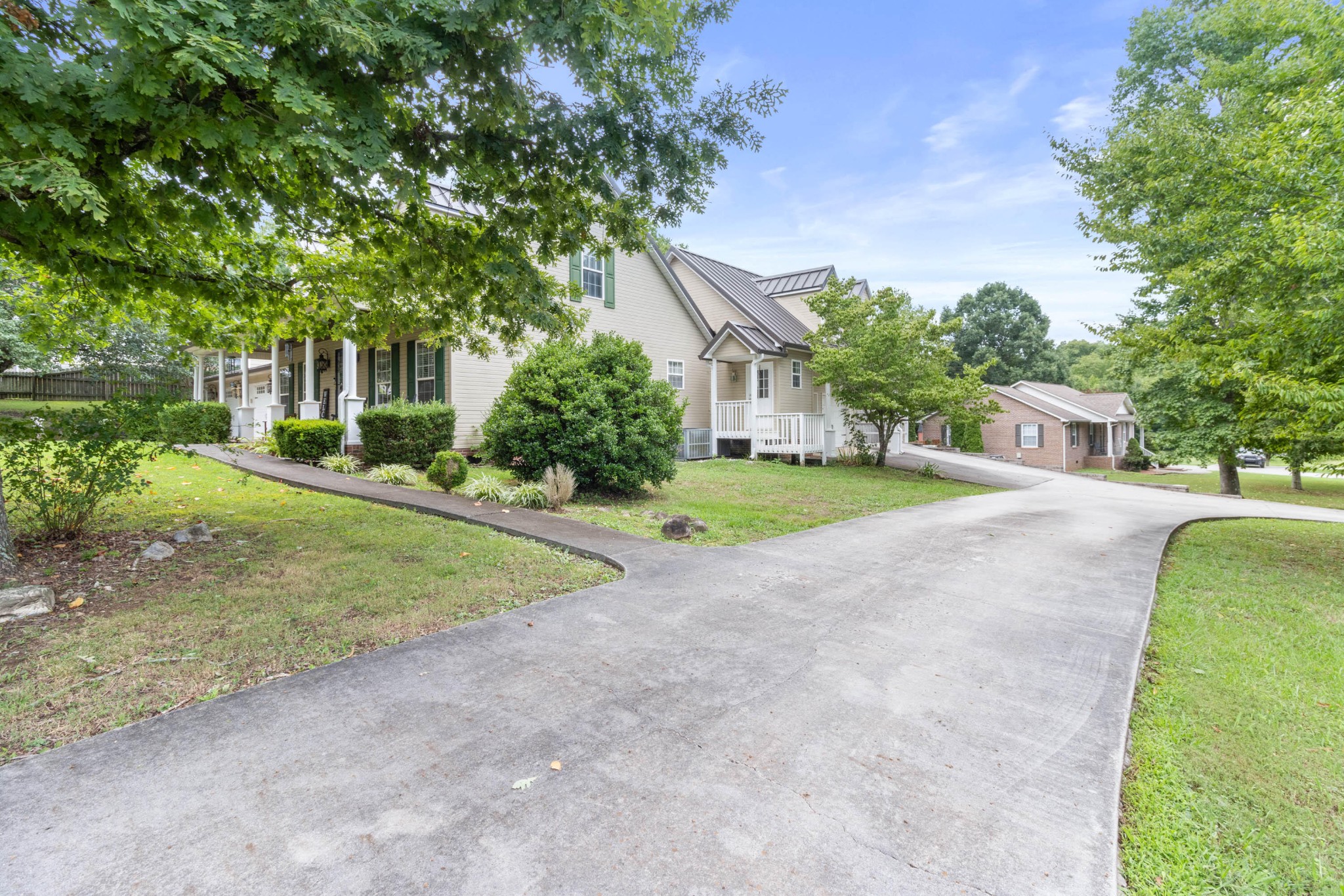 226 North Ridge Road Decatur, TN 37322 - Photo 4 of 50 Gallery Image 4
