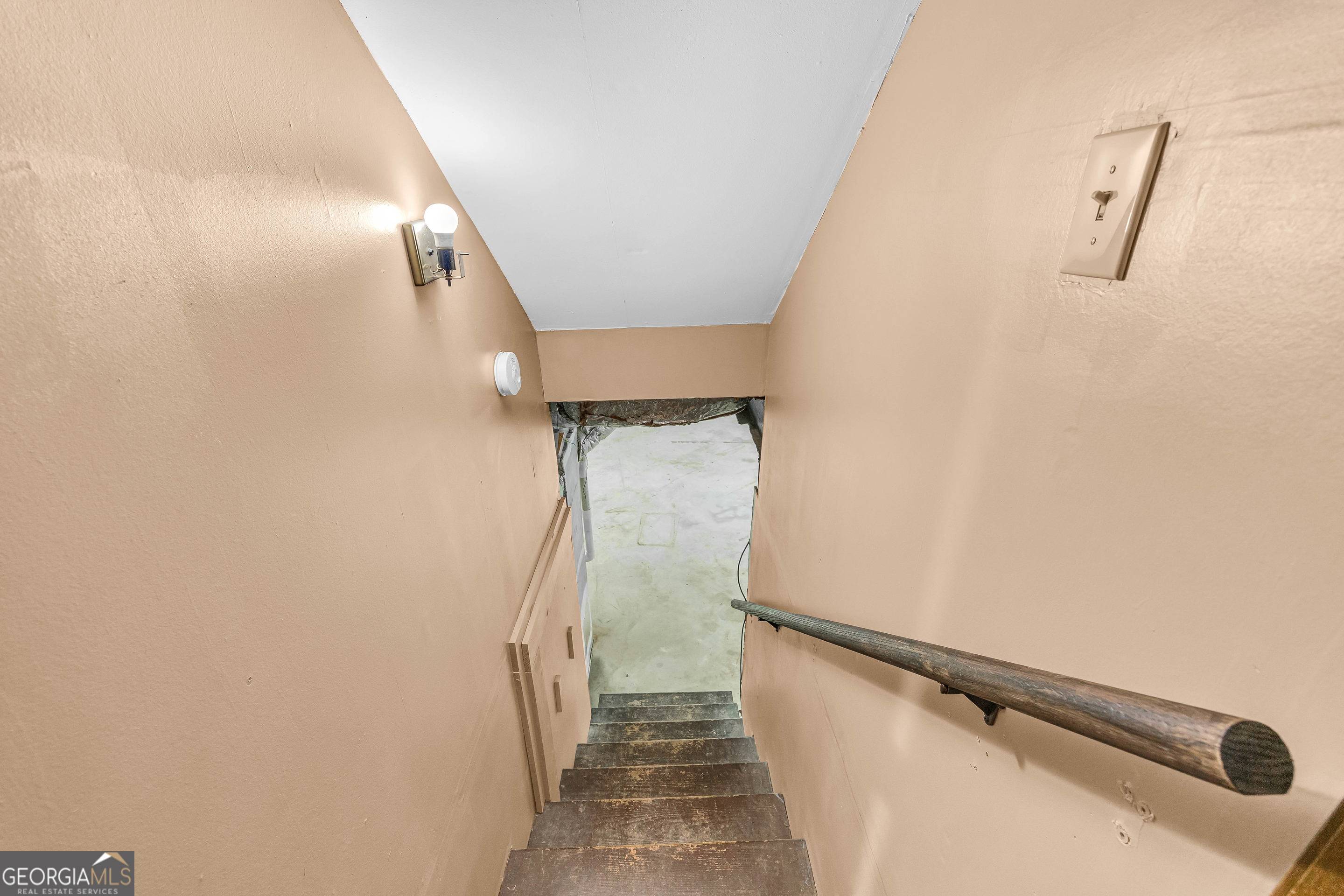 6023 Highway 20 South Covington, GA 30016 - Photo 39 of 69