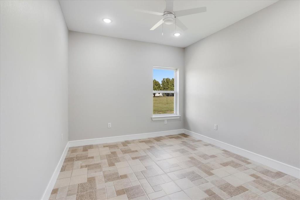 452 Spalding Road Sherman, TX 75092 - Photo 18 of 40