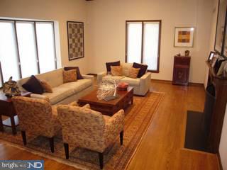 230 Ravenscliff Road Wayne, PA 19087 - Photo 4 of 6