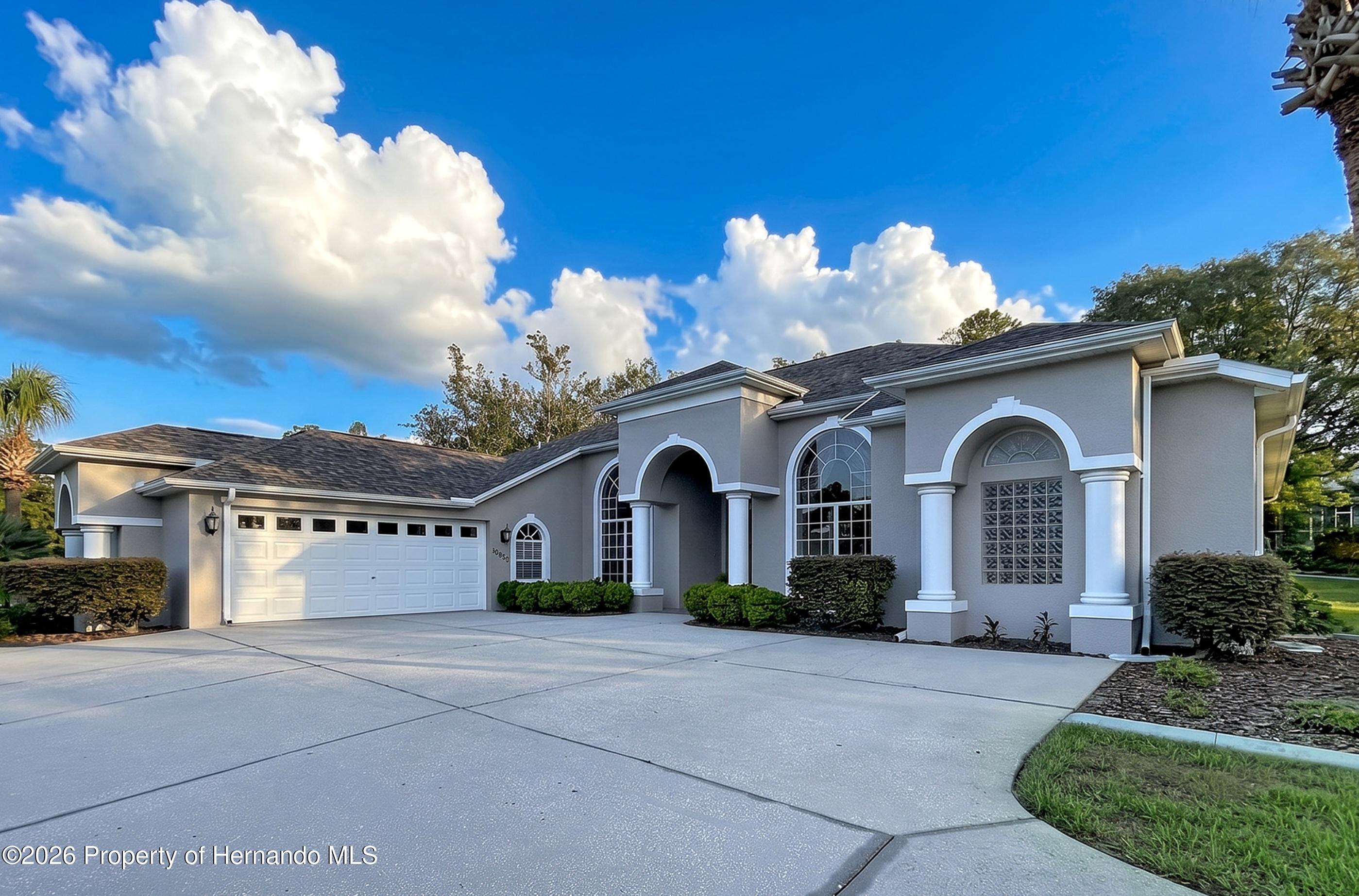 10333 Ridge Top Loop Weeki Wachee, FL 34613 - Photo 7 of 65