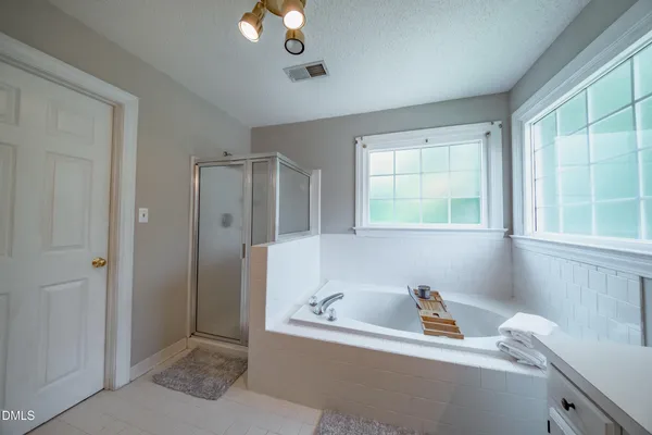 $380,000 | 805 Short Spoon Circle, Rocky Mount, NC 27804