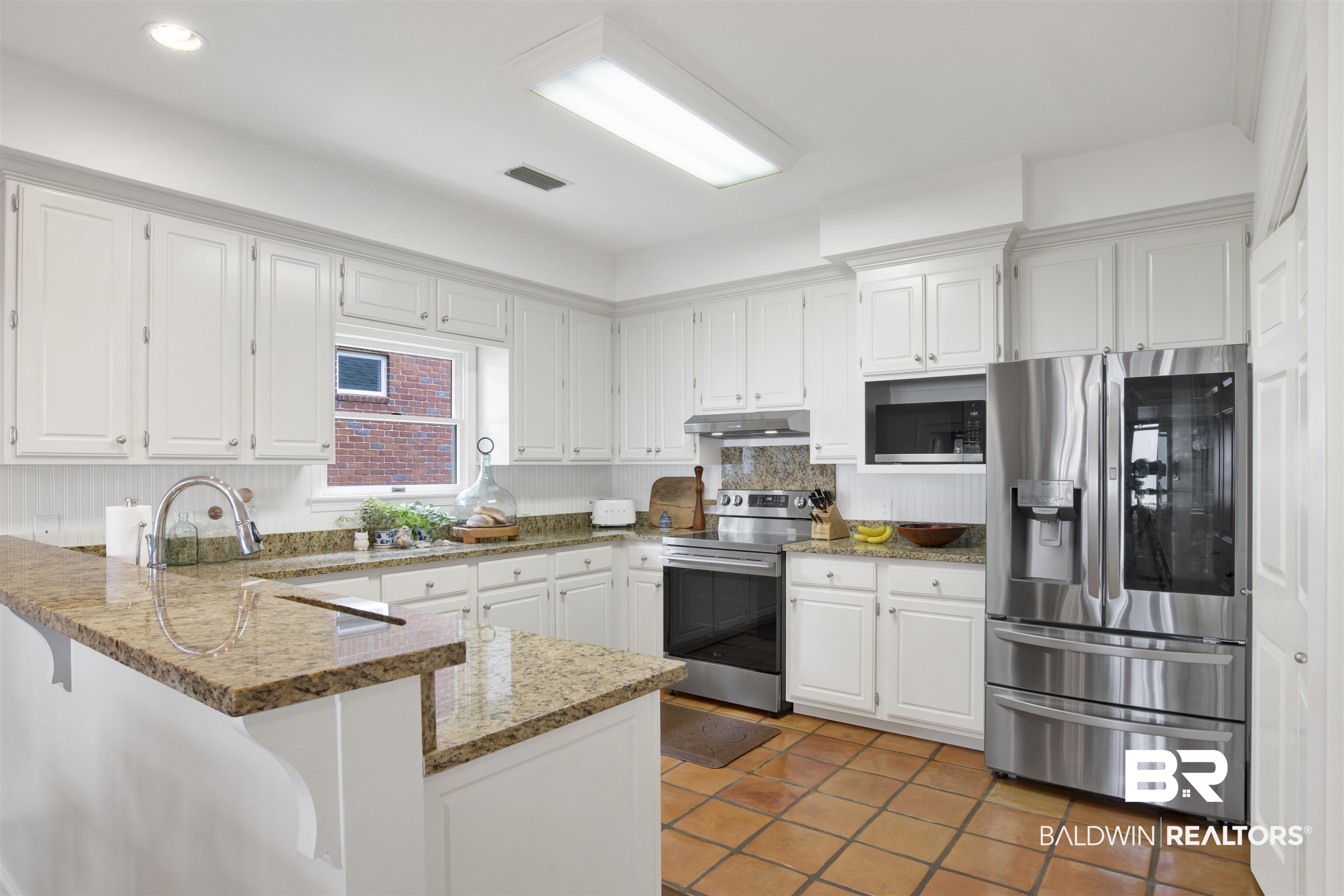 409 South Mobile Street Fairhope, AL 36532 - Photo 14 of 48