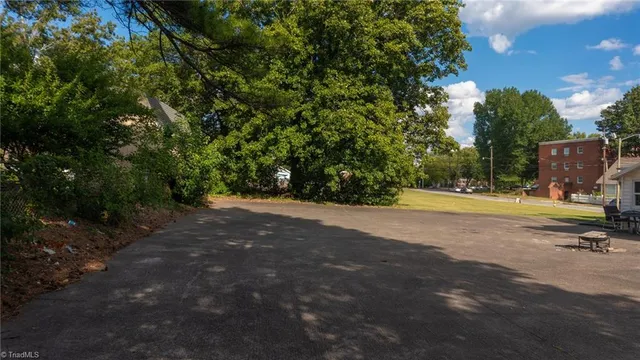 $310,000 | 927 Apple Street, Winston-Salem, NC 27101