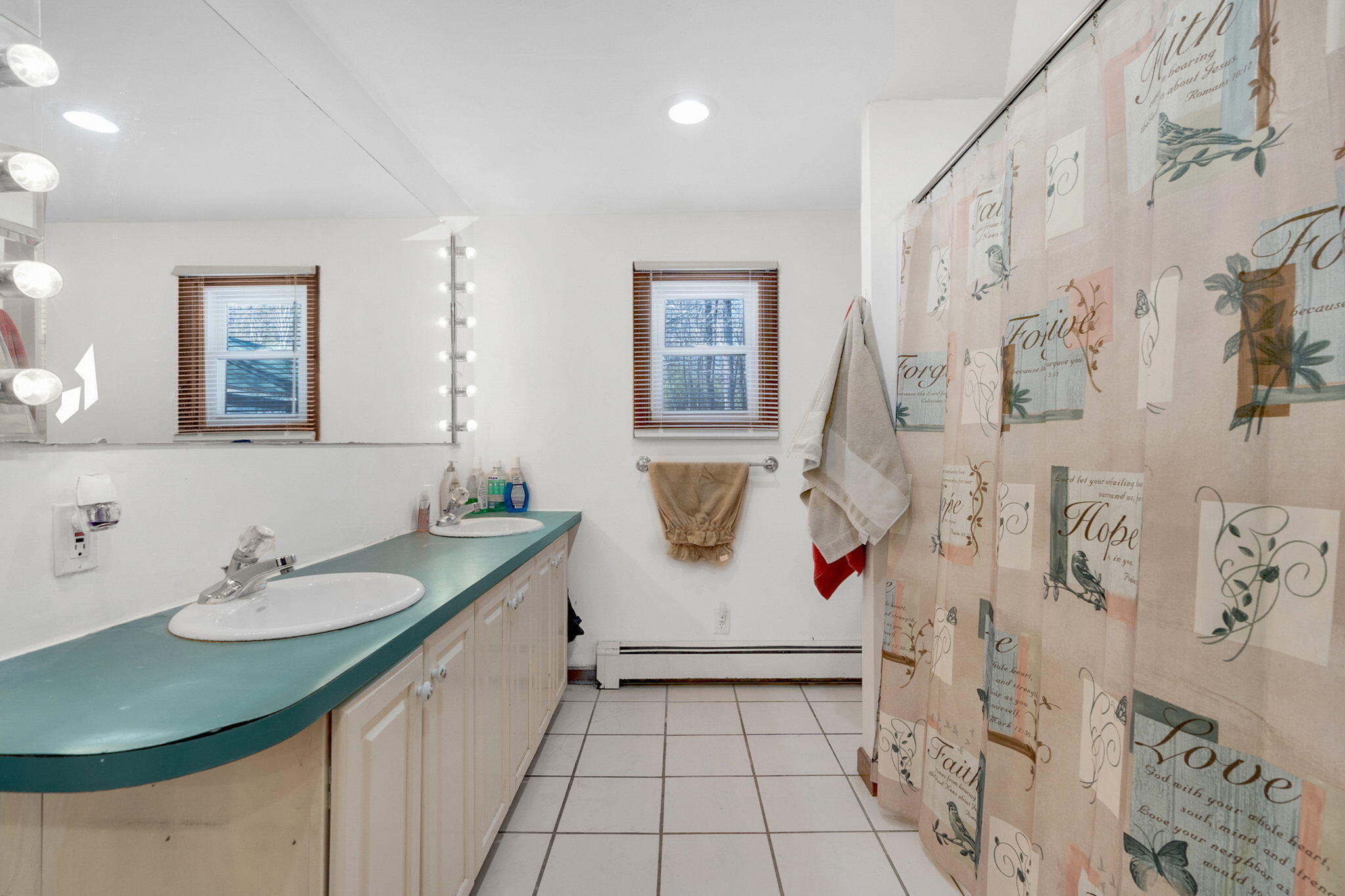 4 Arundel Road Gray, ME 04071 - Photo 20 of 43 4Arundel-18