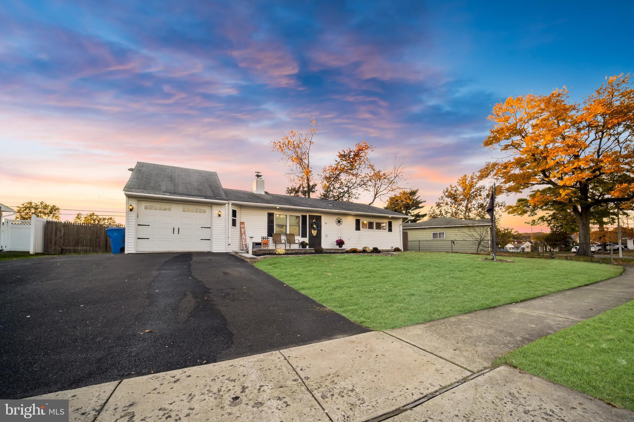 59 Oldbrook Road Levittown, PA 19057 - Photo 3 of 21