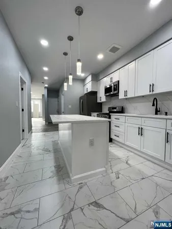 $3,300 | 326 70th Street, Unit 2, Guttenberg, NJ 07093