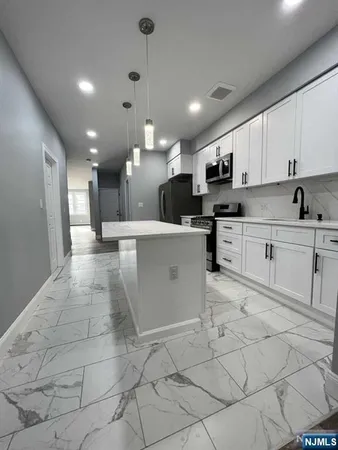 $3,300 | 326 70th Street, Unit 2, Guttenberg, NJ 07093
