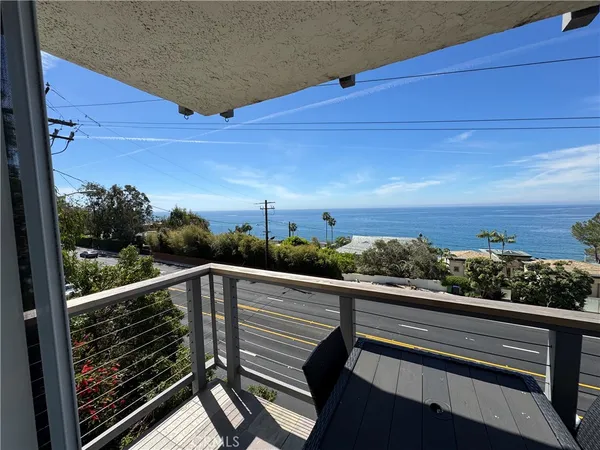 $4,500 | 222 Arch Street, Unit 4, Laguna Beach, CA 92651