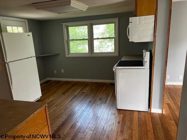 487 Old Rt 33 Weston, WV 26452 - Photo 7 of 27 Gallery Image 7