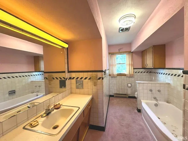 $264,900 | 10786 East St Road, Otwell, IN 47564