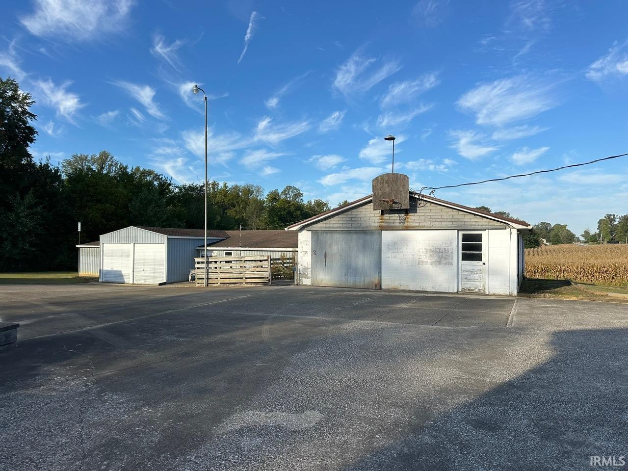 10786 East St Road Otwell, IN 47564 - Photo 18 of 19
