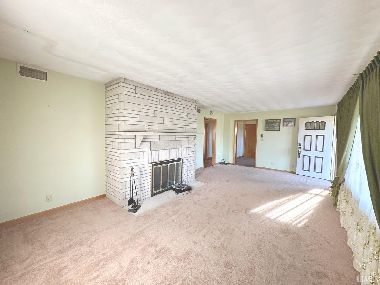 10786 East St Road Otwell, IN 47564 - Photo 3 of 19