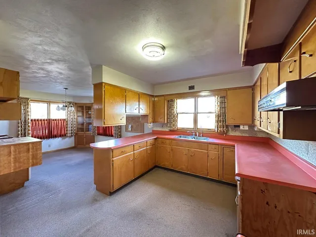 $264,900 | 10786 East St Road, Otwell, IN 47564