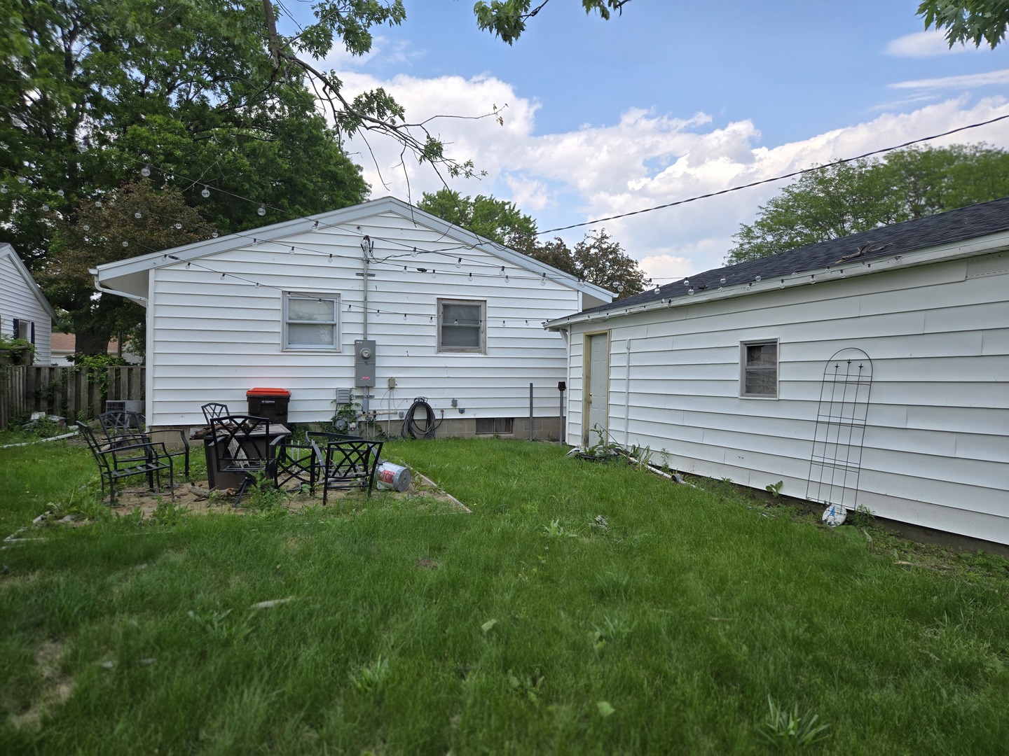 413 Broadmeadow Road Rantoul, IL 61866 - Photo 2 of 15