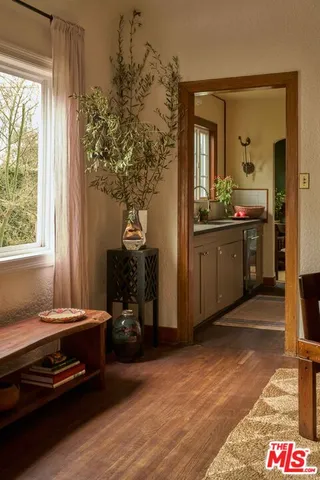 $899,900 | 4179 South Van Ness Avenue, Los Angeles, CA 90008