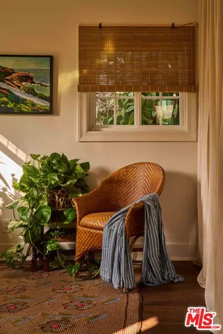 $899,900 | 4179 South Van Ness Avenue, Los Angeles, CA 90008