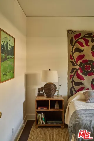 $899,900 | 4179 South Van Ness Avenue, Los Angeles, CA 90008