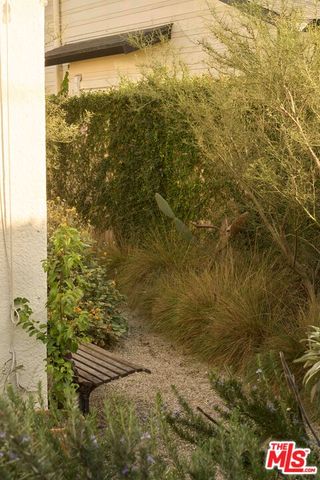 $899,900 | 4179 South Van Ness Avenue, Los Angeles, CA 90008