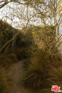 $899,900 | 4179 South Van Ness Avenue, Los Angeles, CA 90008