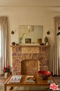 $899,900 | 4179 South Van Ness Avenue, Los Angeles, CA 90008