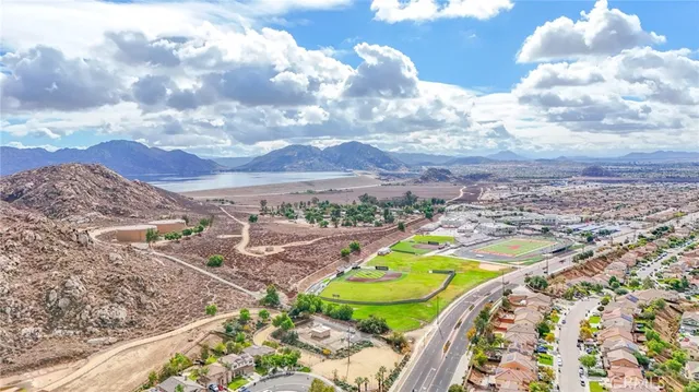 $640,000 | 25980 Avenida Espaldar, Moreno Valley, CA 92551