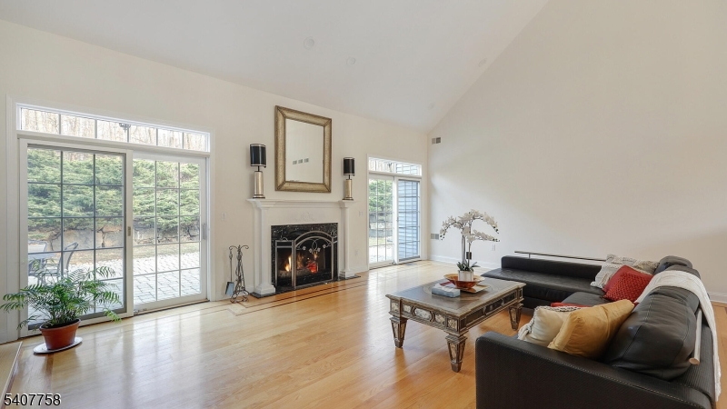 140 Parlin Lane Watchung, NJ 07069 - Photo 7 of 30