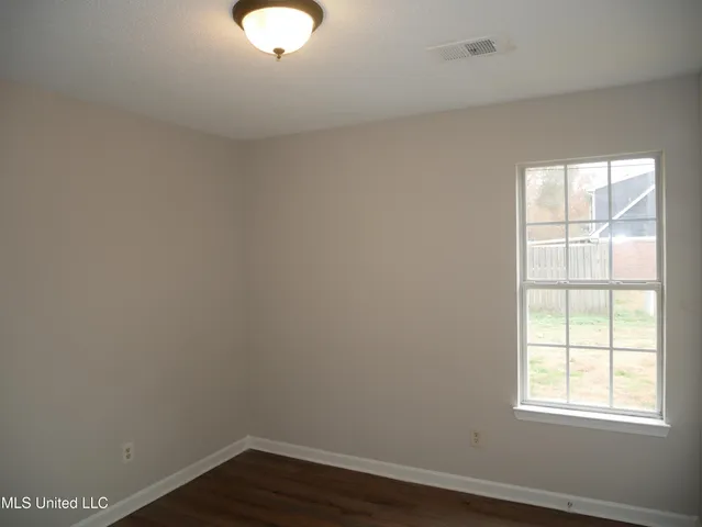 $1,395 | 2531 Bristol Cove, Horn Lake, MS 38637