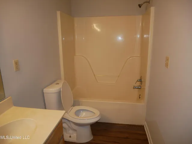 $1,395 | 2531 Bristol Cove, Horn Lake, MS 38637