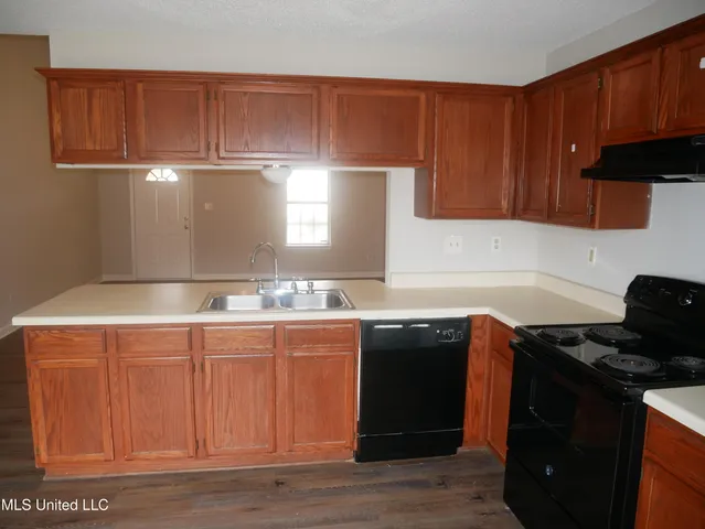 $1,395 | 2531 Bristol Cove, Horn Lake, MS 38637