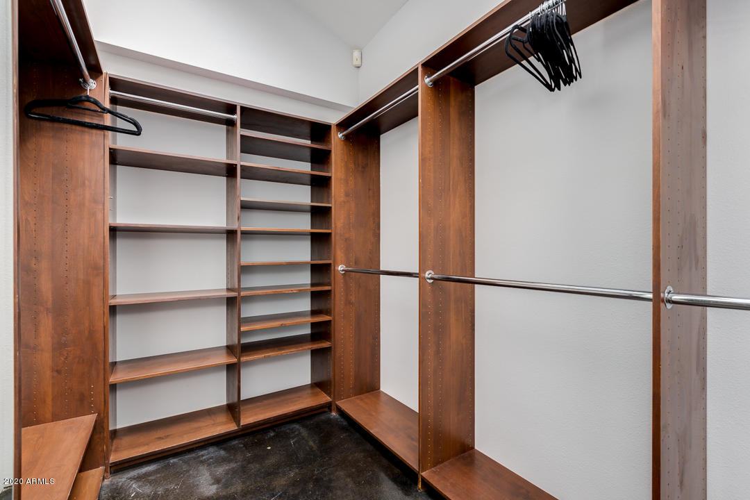 7812 North El Arroyo Road Paradise Valley, AZ 85253 - Photo 21 of 48 2nd Master BR Walk in Closet